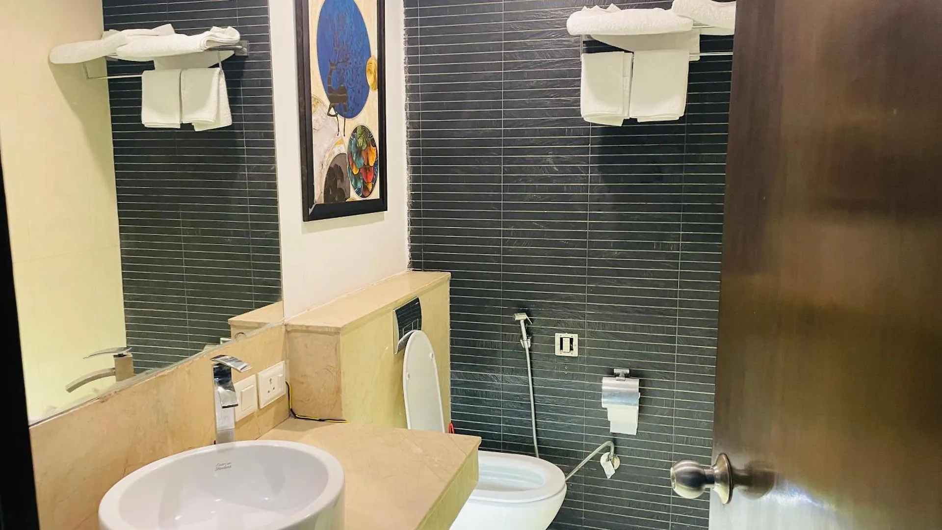 Saltstayz Select - Malcha & Chankyapuri New Delhi India